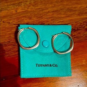 Tiffany & Co. Vintage Rare 925 Sterling Silver full closure chunky hoops .